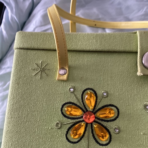 Jeannie Lottie green purse - Picture 9 of 10